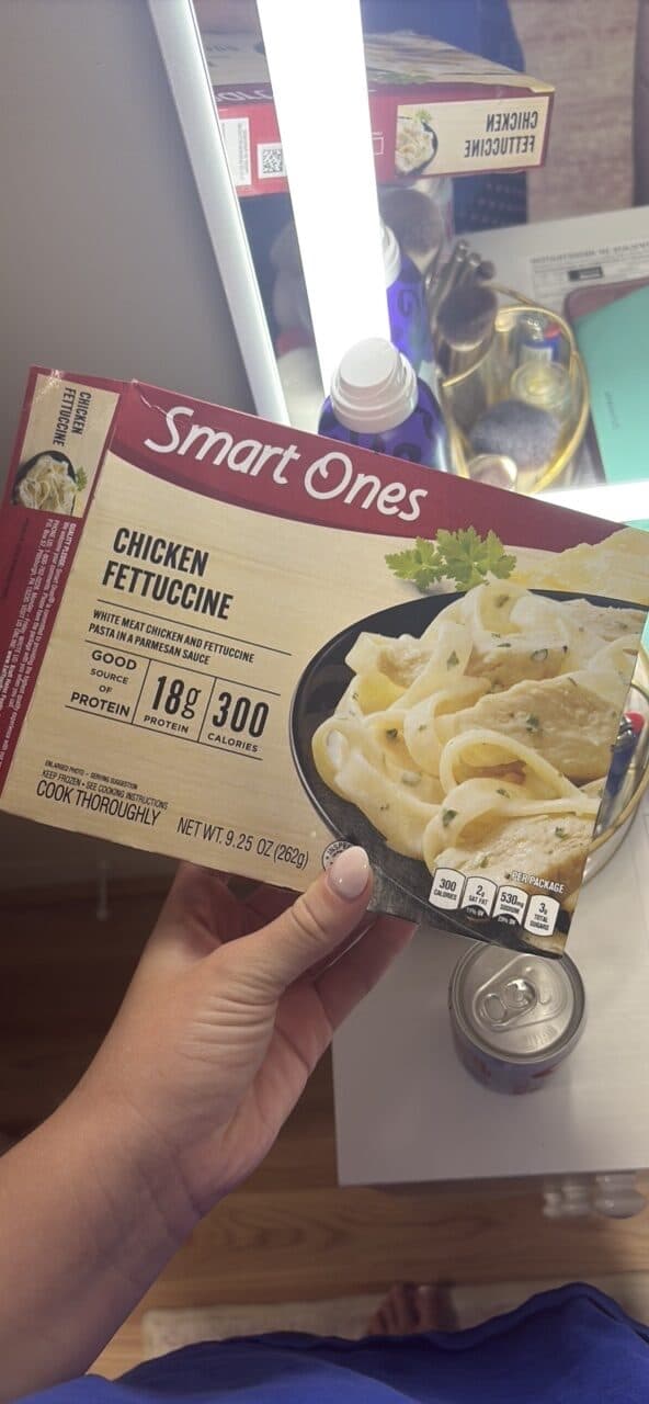 Smart Ones Chicken Fettuccine packshot