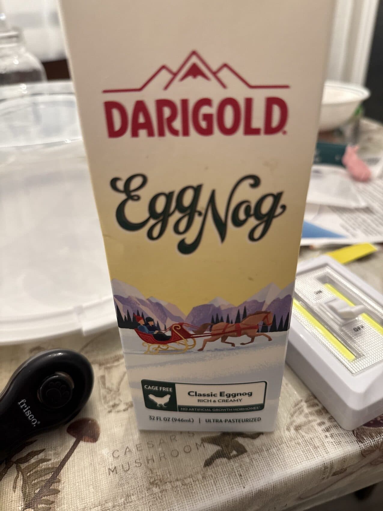 Darigold Egg Nog packshot