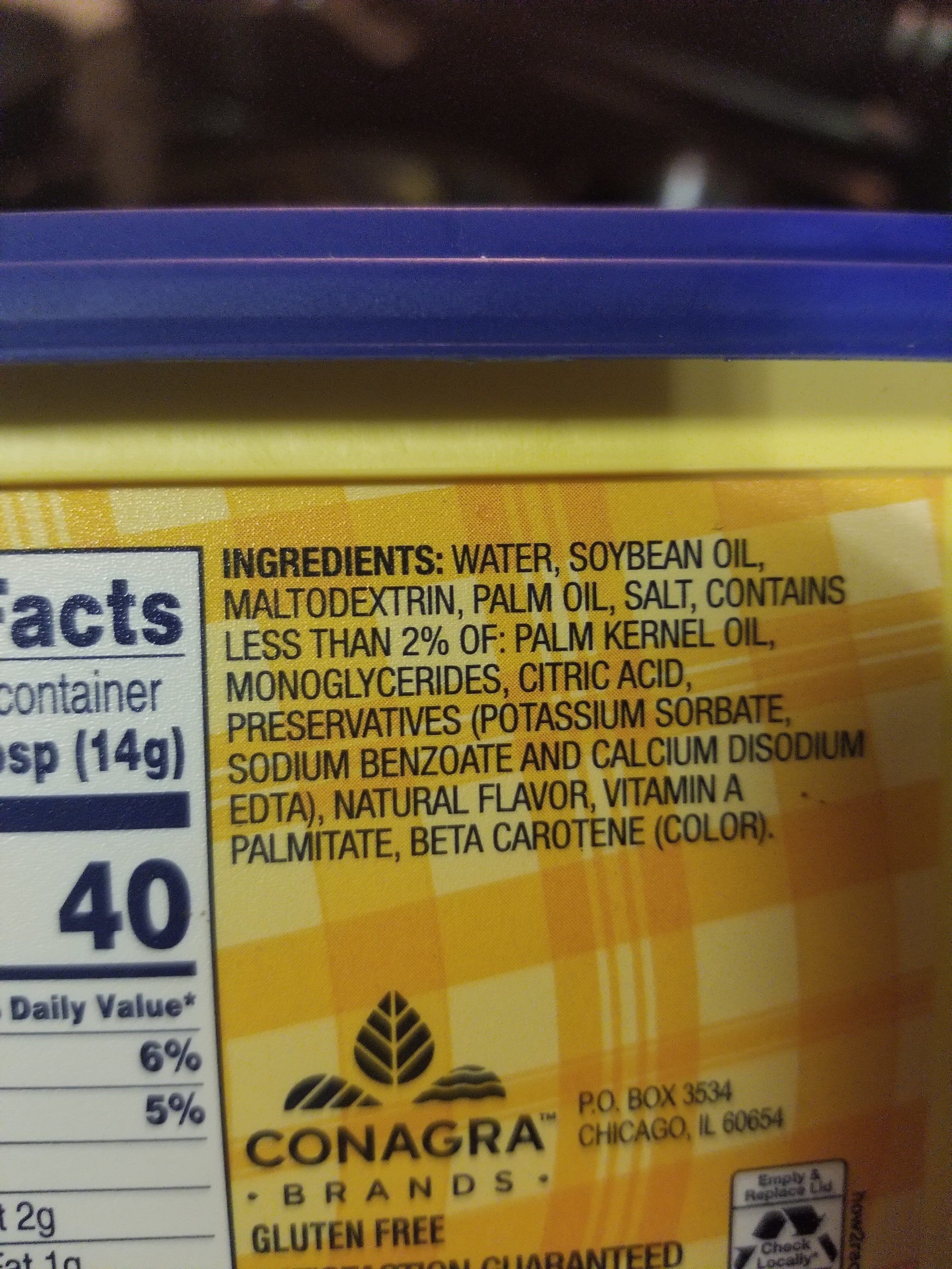 Blue Bonnet vegetable oil spread packshot