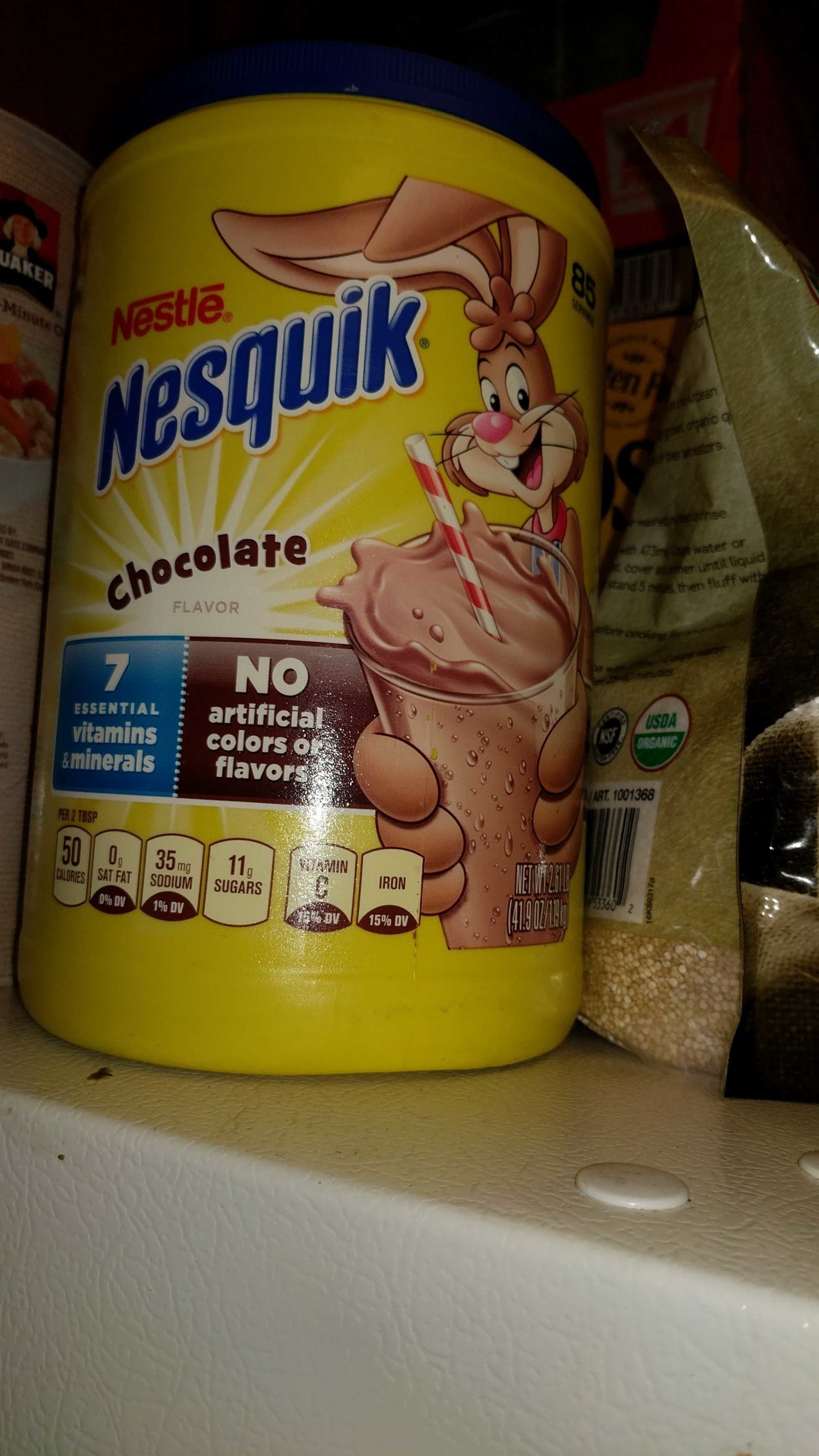 Nesquik Chocolate flavored milk powder packshot