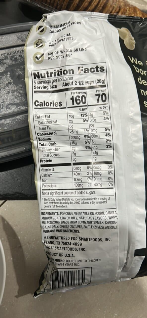 Smartfood WHITE CHEDDAR packshot