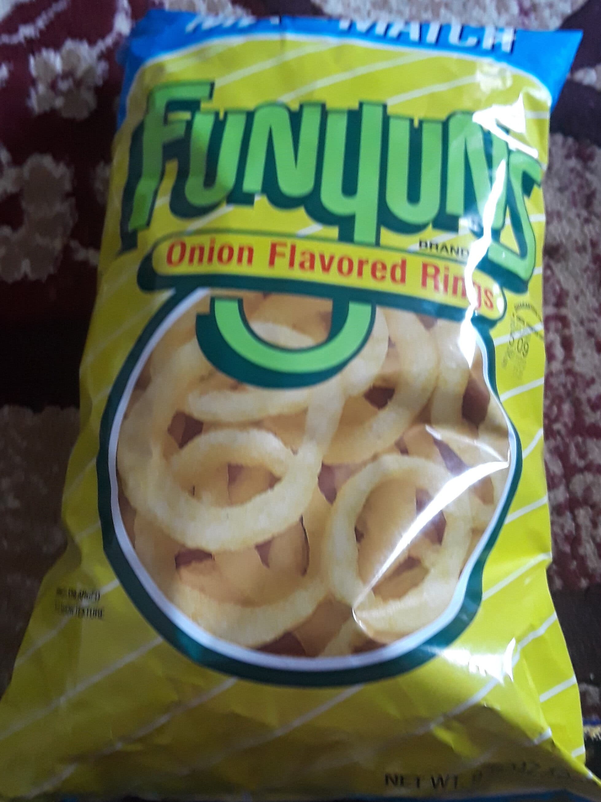 Frito Lay Funyuns, Onion Flavored Rings packshot