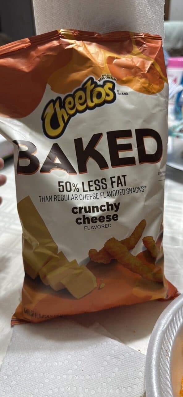 Cheetos BAKED Crunchy Cheese flavored snacks packshot