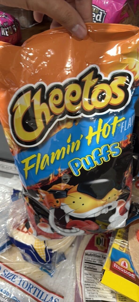 Cheetos Flamin' Hot Puffs packshot