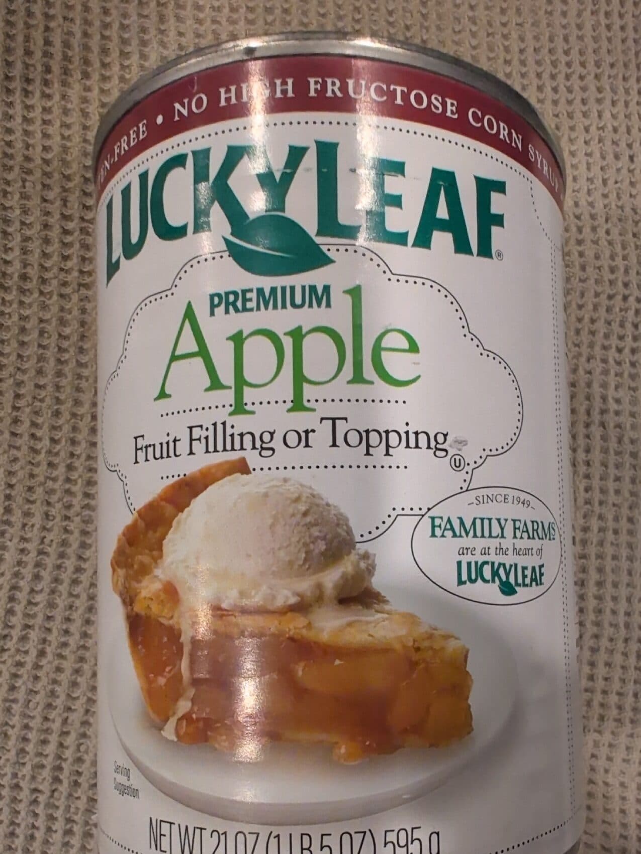 Lucky Leaf Apple Fruit Filling or Topping packshot