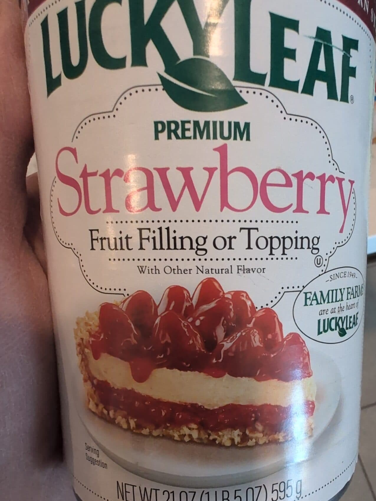 Lucky Leaf Premium Strawberry Pie Filling Or Topping packshot