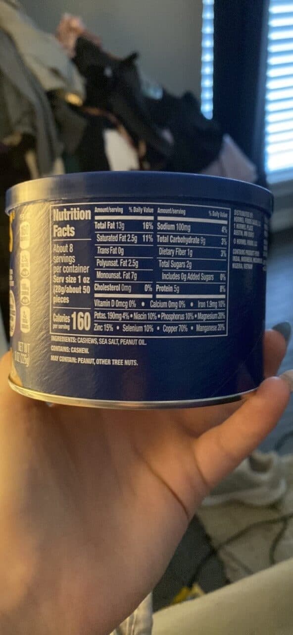 Planters Salted Cashew Halves & Pieces packshot