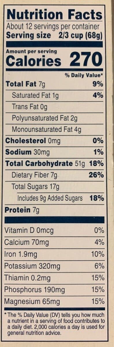 Quaker Simply Granola Oats, Honey, Raisins & Almond packshot
