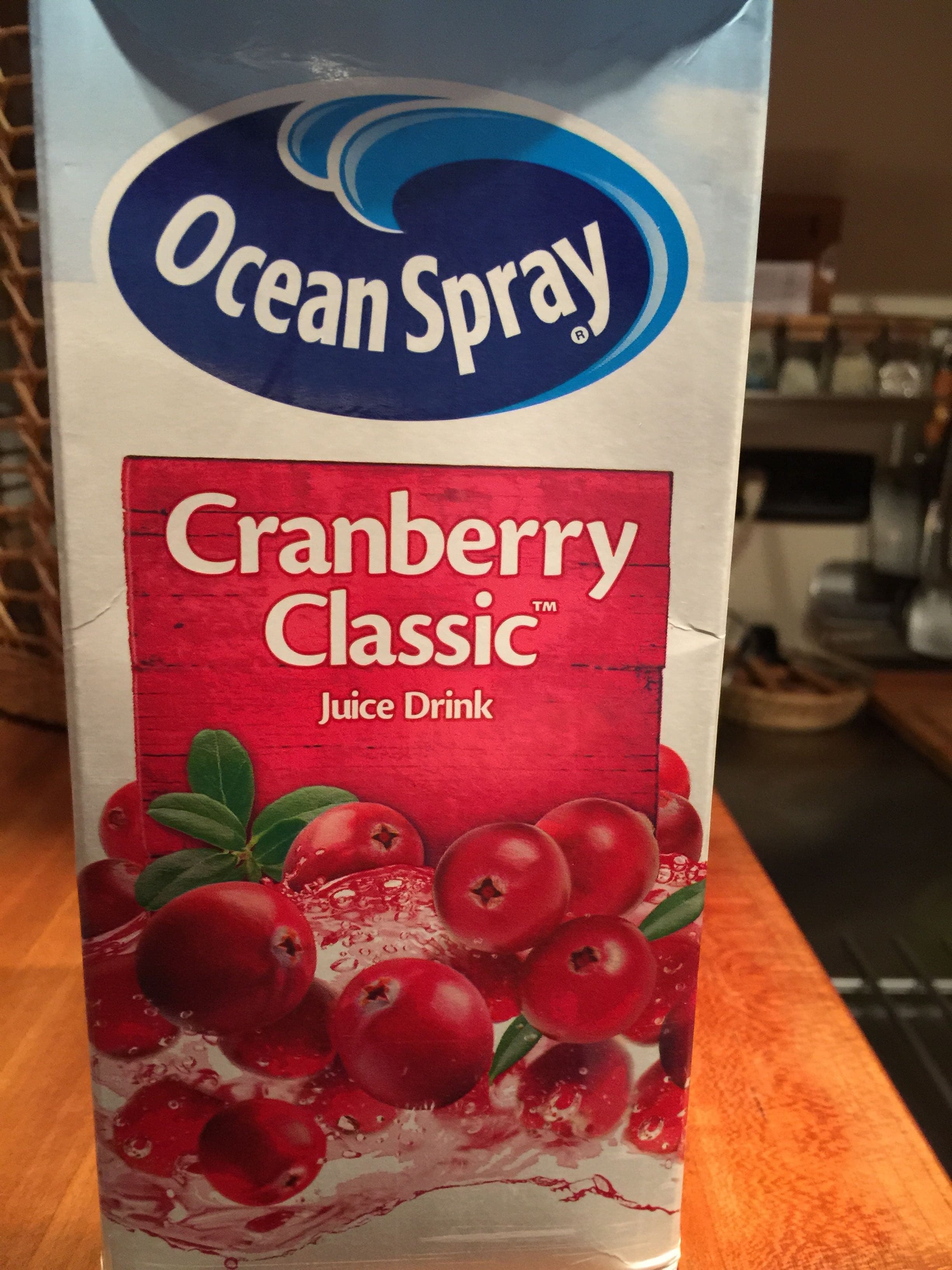 Ocean Spray Cranberry classic packshot