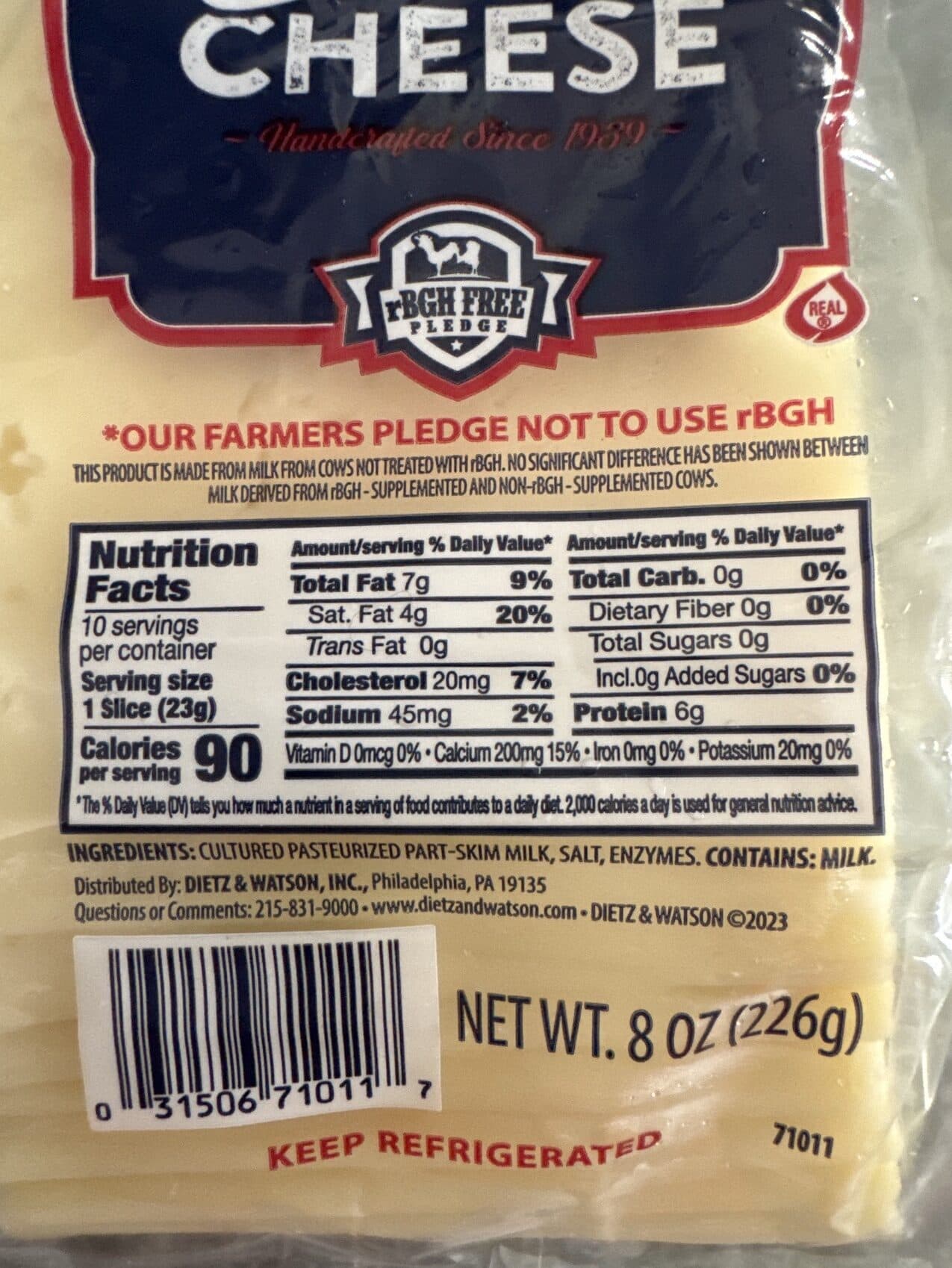 Dietz & Watson Swiss Cheese packshot