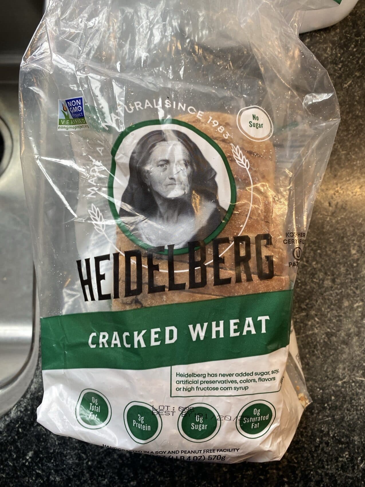 Heidelberg Bread Company All Natural Cracked Wheat packshot