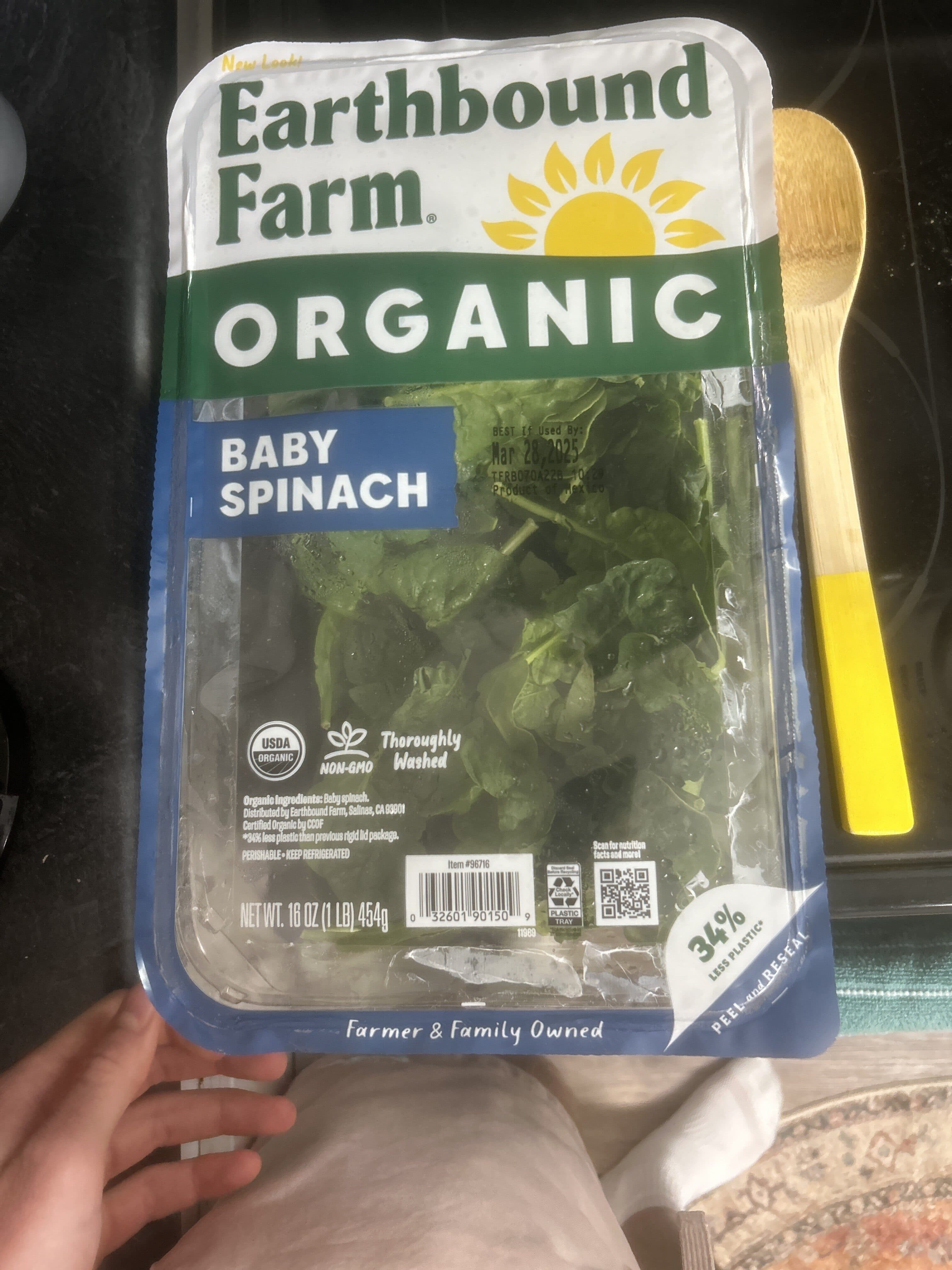Earthbound Farm Baby Spinach packshot