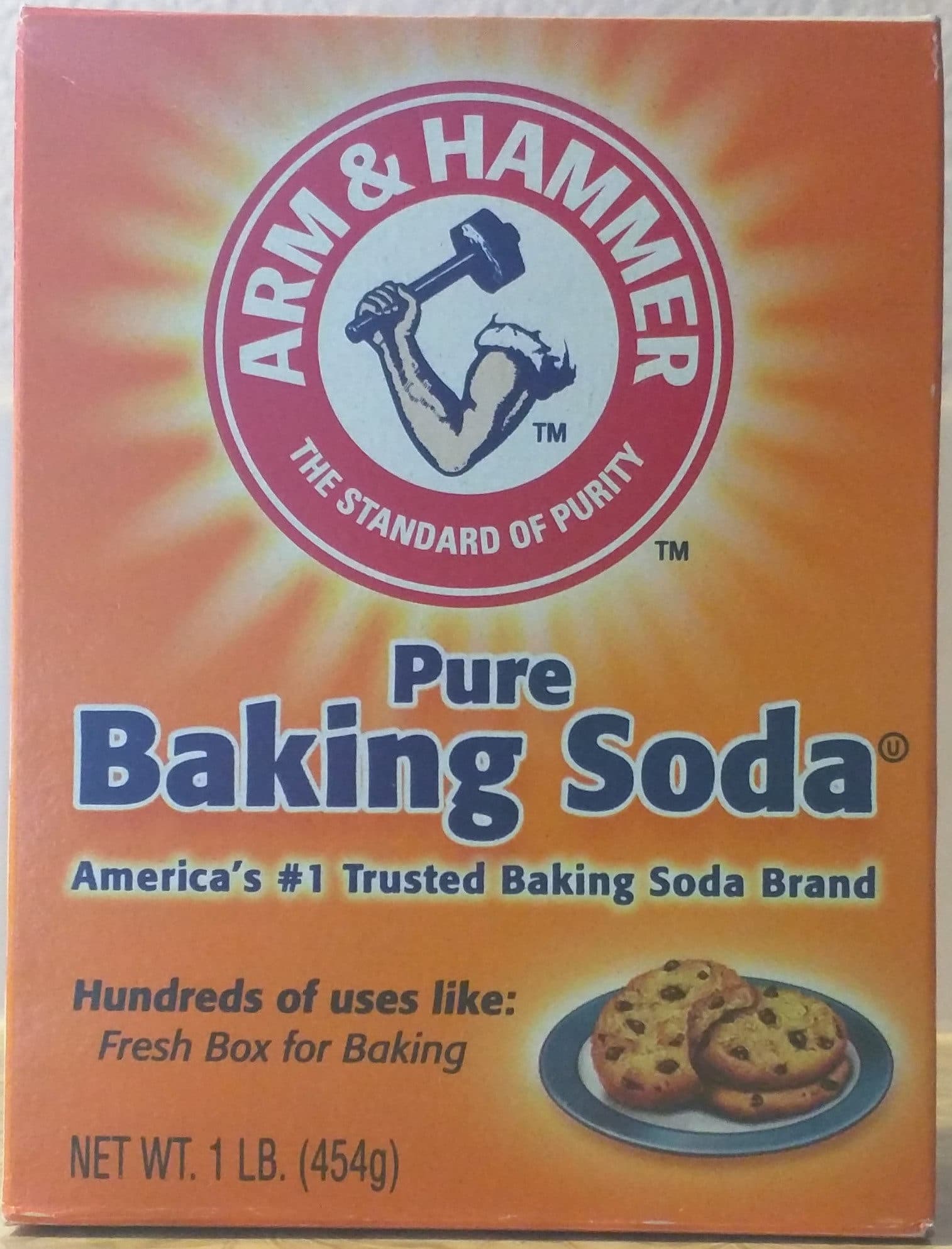 Arm & Hammer Pure baking soda packshot