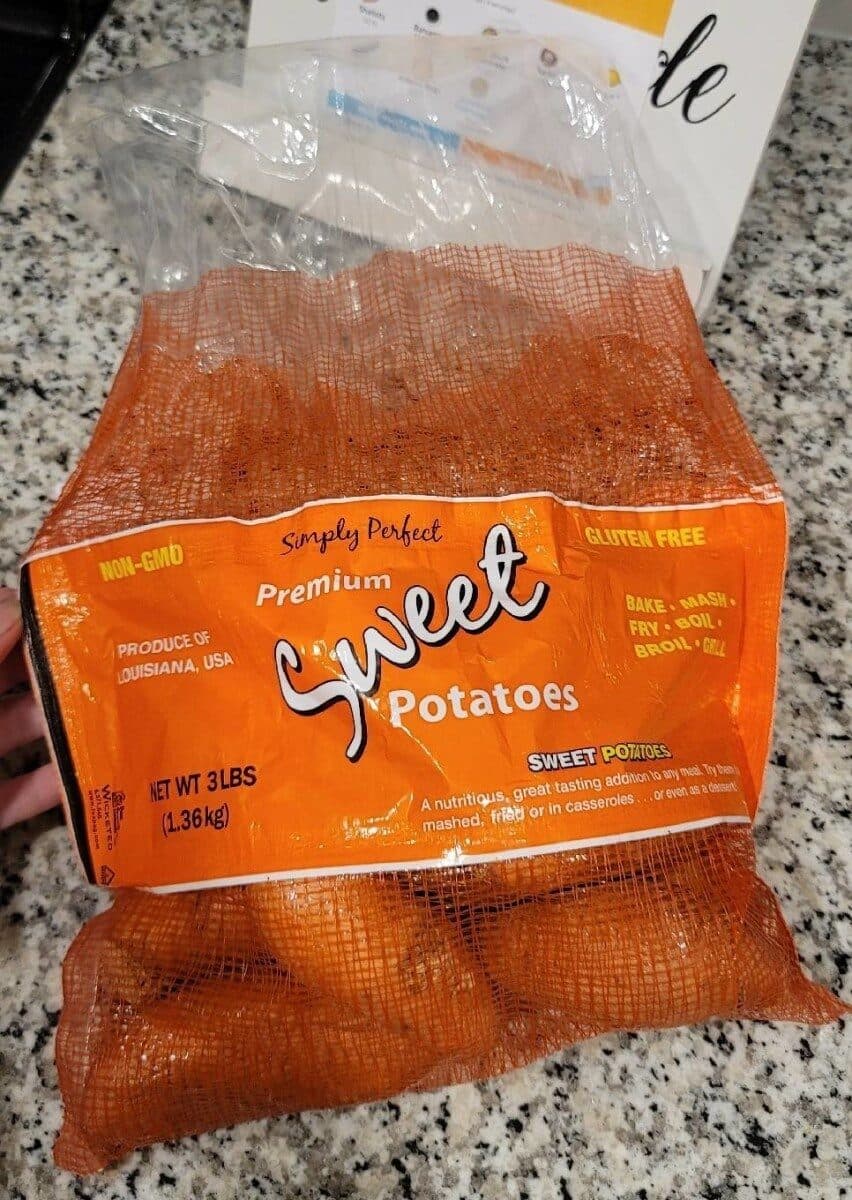 L&M Premium Sweet Potatoes packshot