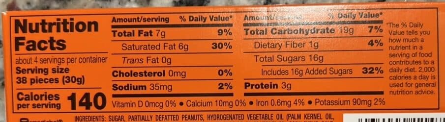 Reese's Reese's pieces packshot