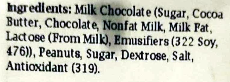 Reese's PEANUT BUTTER CUPS MILK CHOCOLATE & PEANUT BUTTER packshot