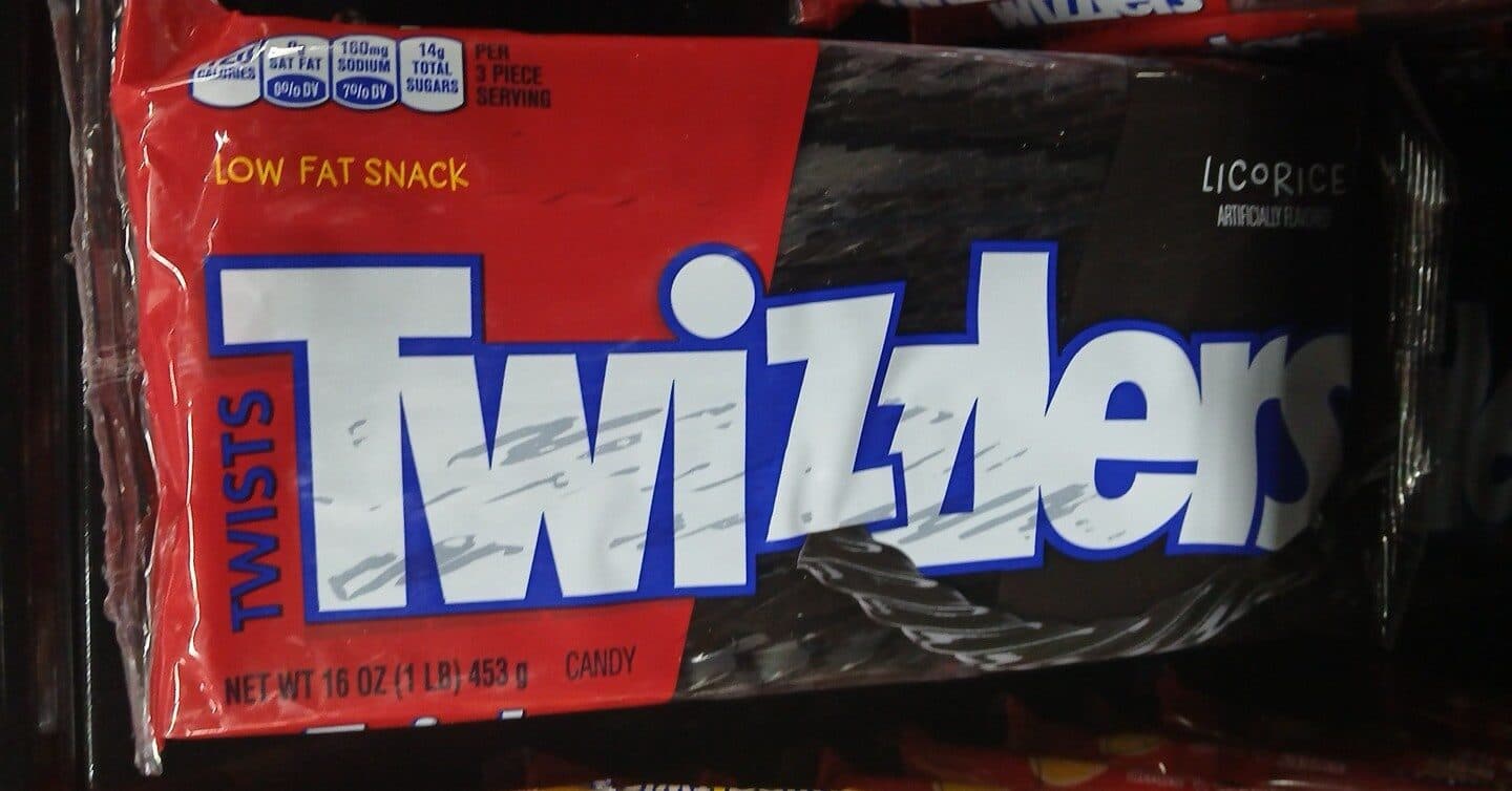 Twizzlers Twizzlers Twists Licorice packshot