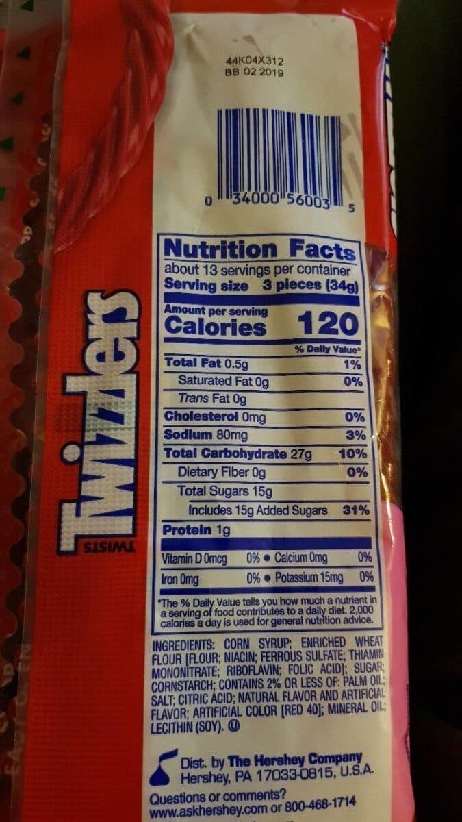Twizzlers Cherry Cherry twists packshot