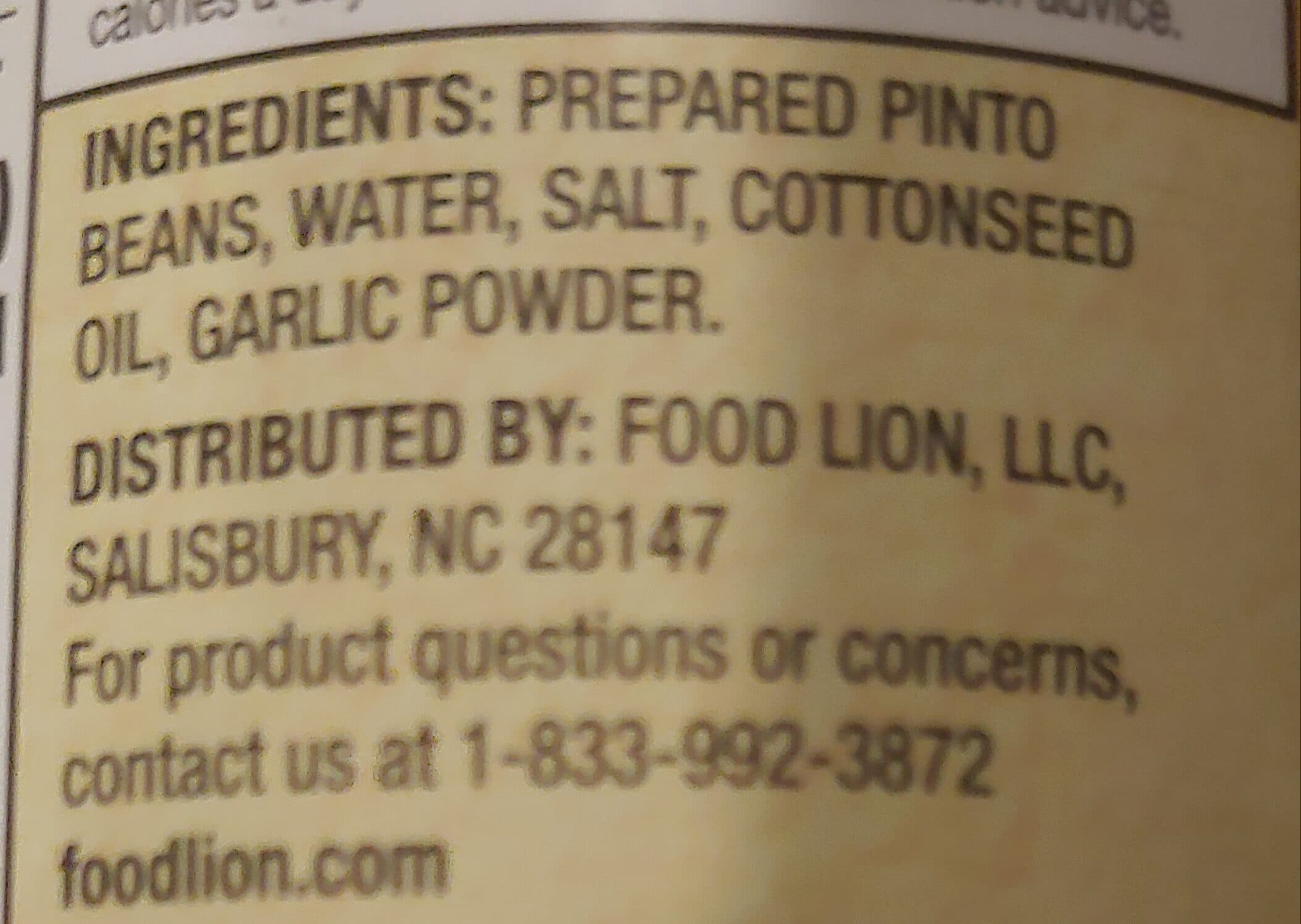 Food Lion Traditional Refried Beans packshot