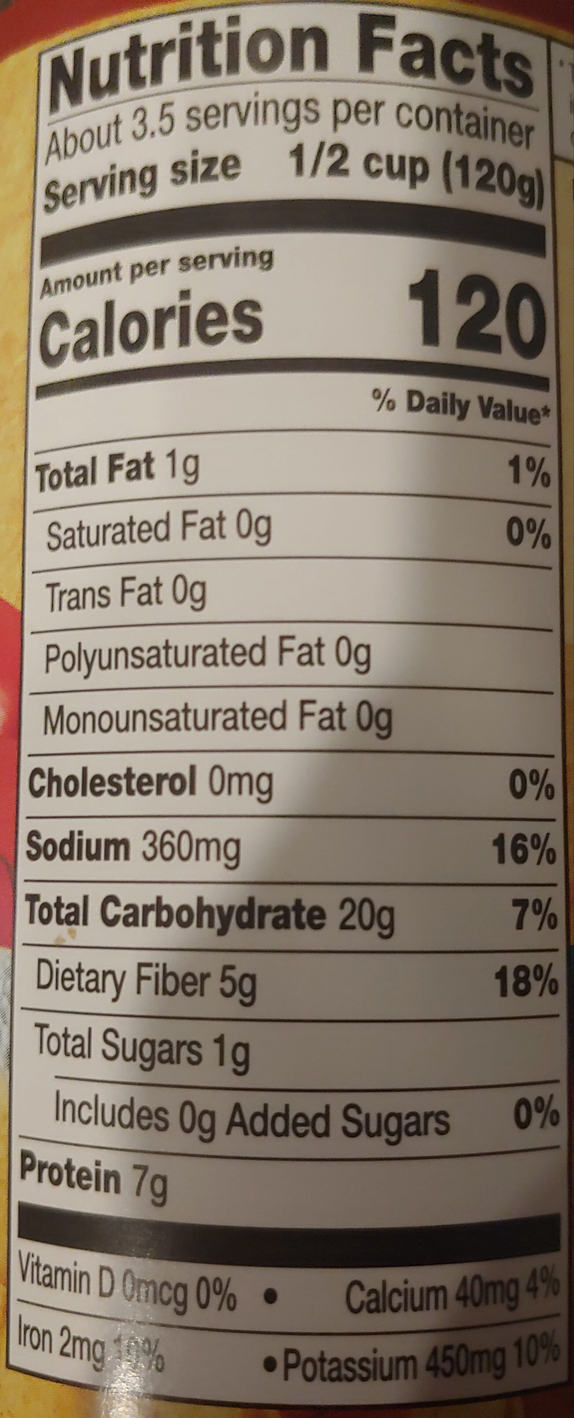 Food Lion Traditional Refried Beans packshot