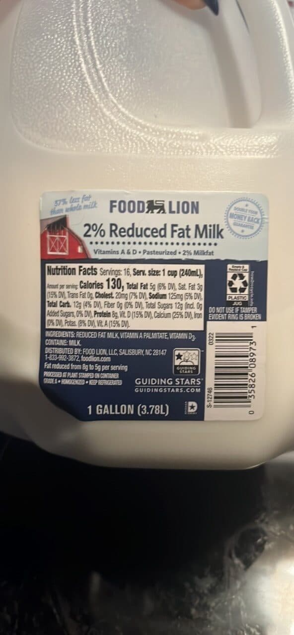 FOOD LION 2% Reduced Fat Milk packshot