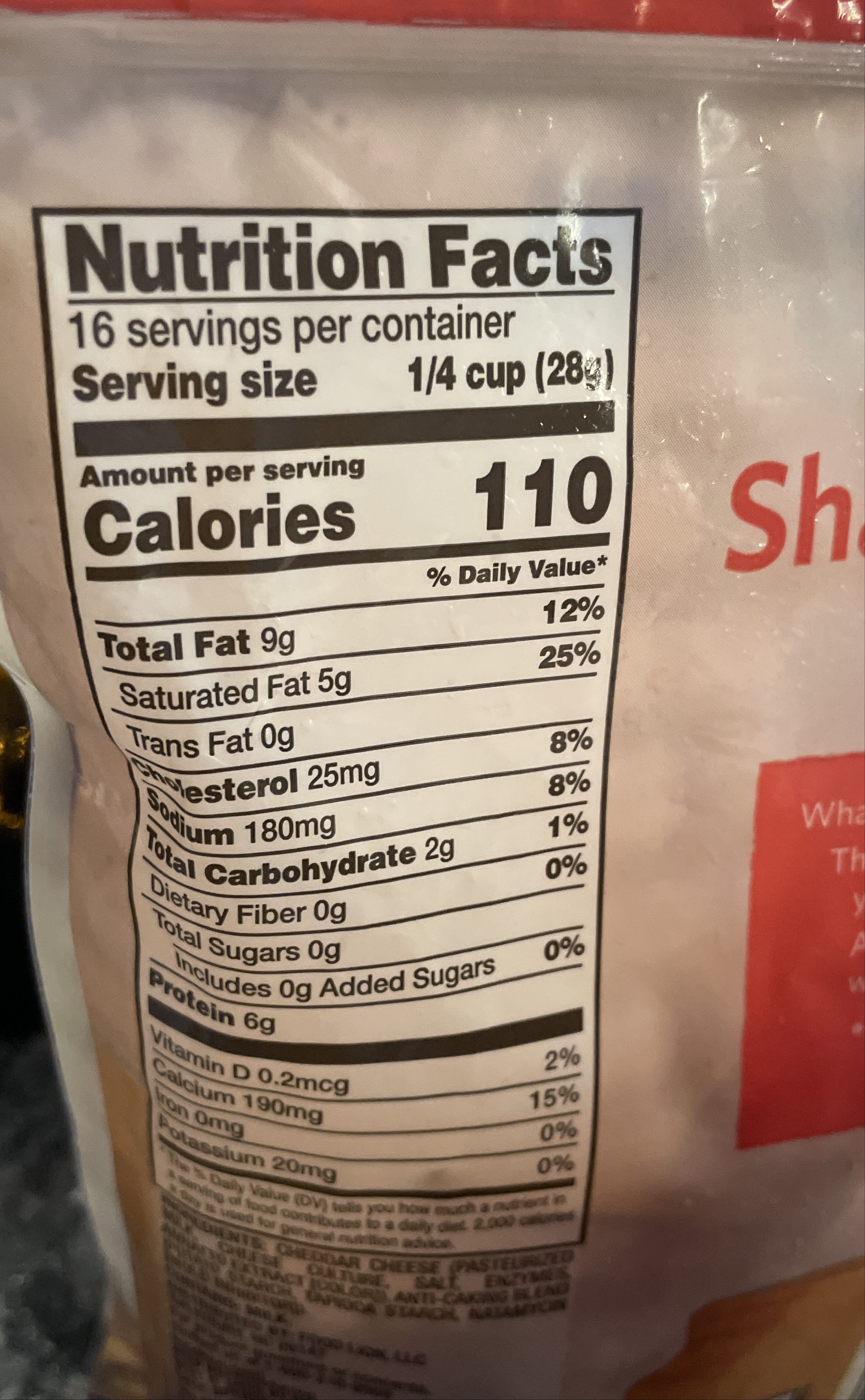 Food lion Sharp cheddar cheese packshot