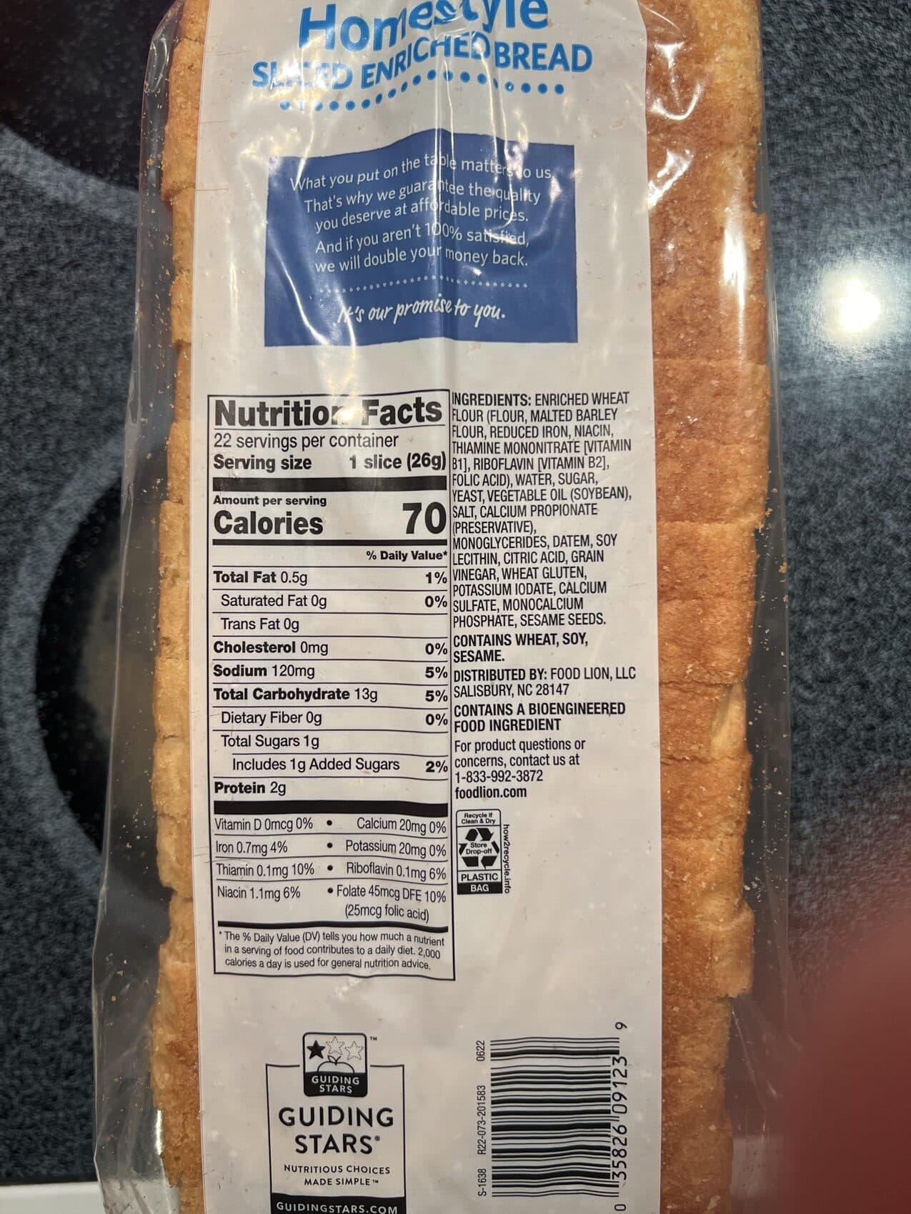 Food Lion Enriched Homestyle White Sliced Bread packshot