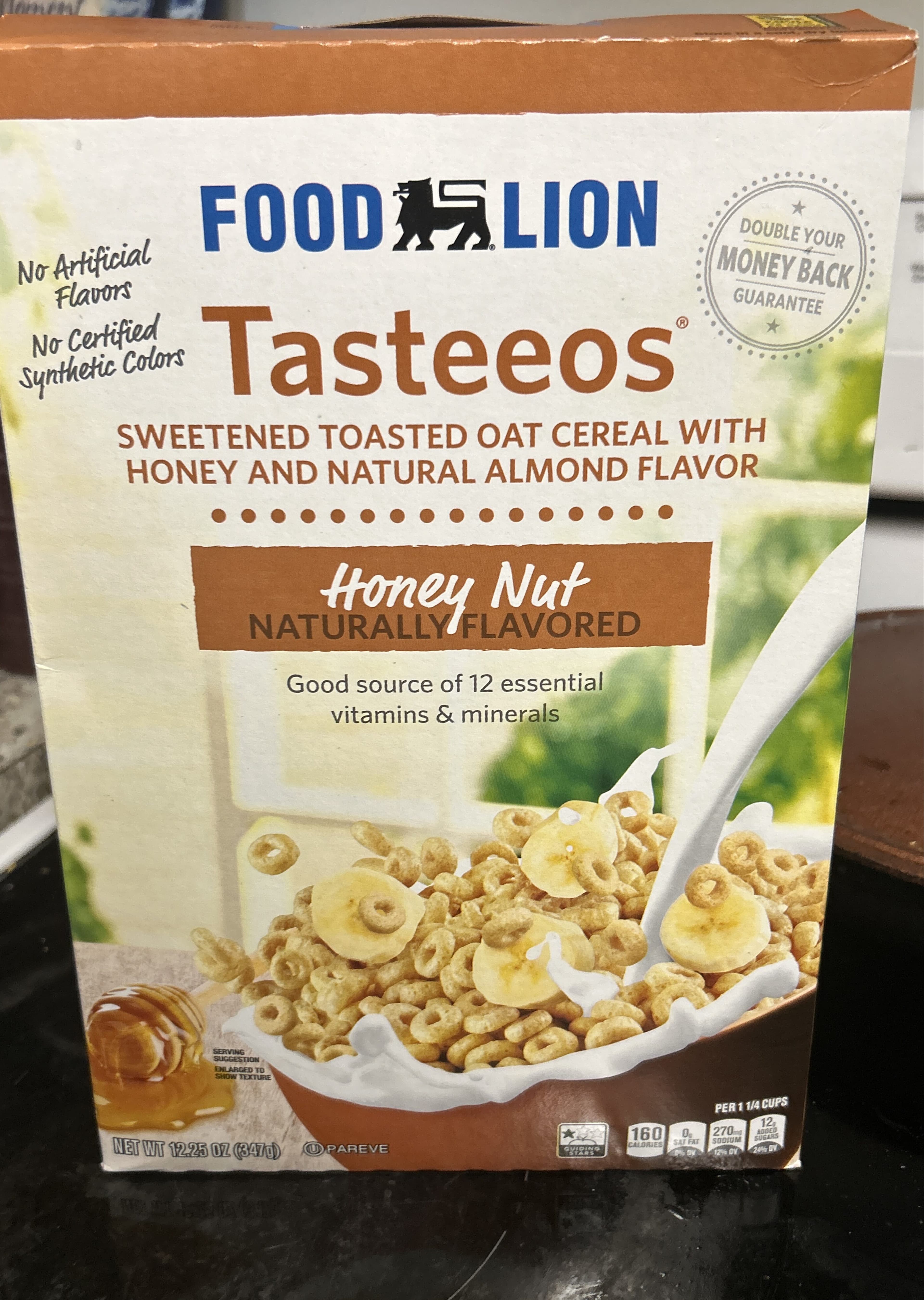 Food Lion Food lion, tasteeos cereal, honey nut packshot