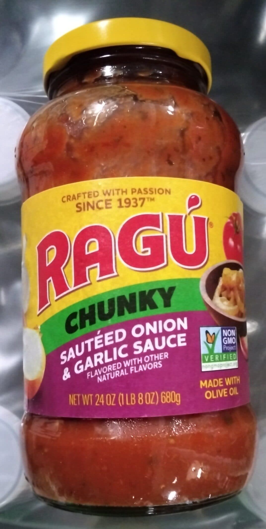 R&B Foods Inc Ragu Sautéed Onion & Garlic Sauce packshot