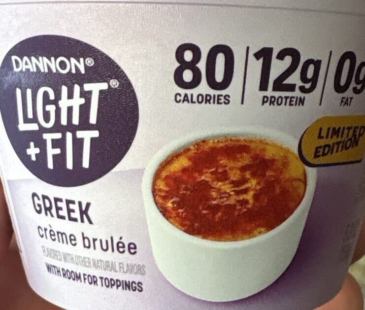Dannon LIGHT + FIT GREEK crème brûlée packshot