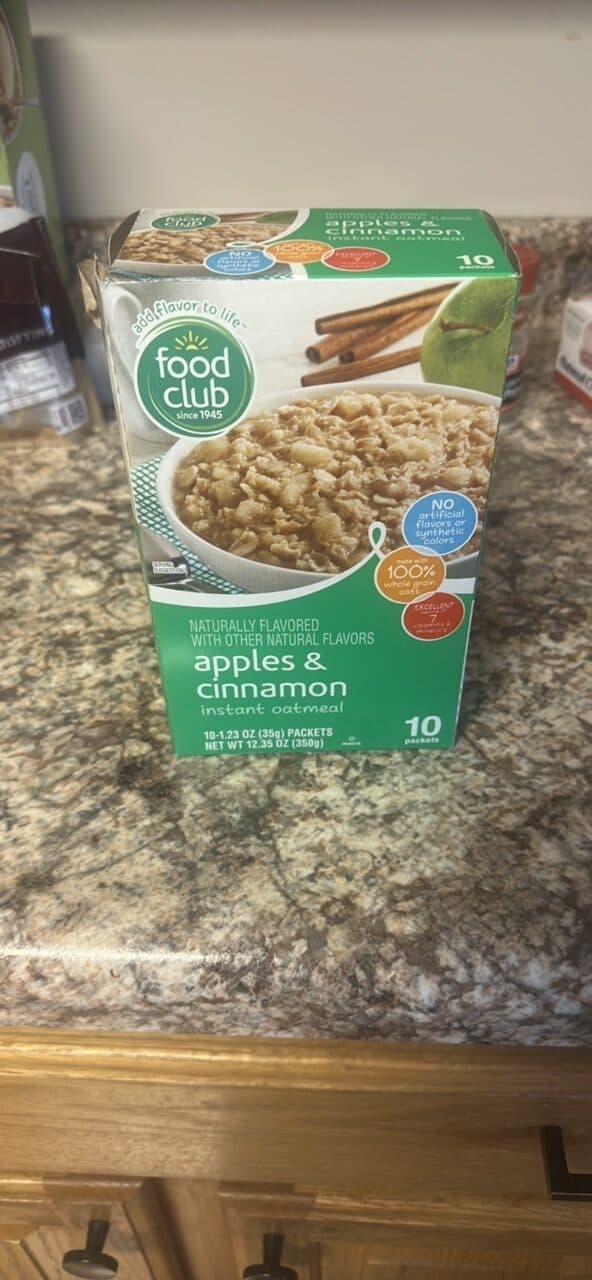 food club apples & cinnamon instant oatmeal packshot