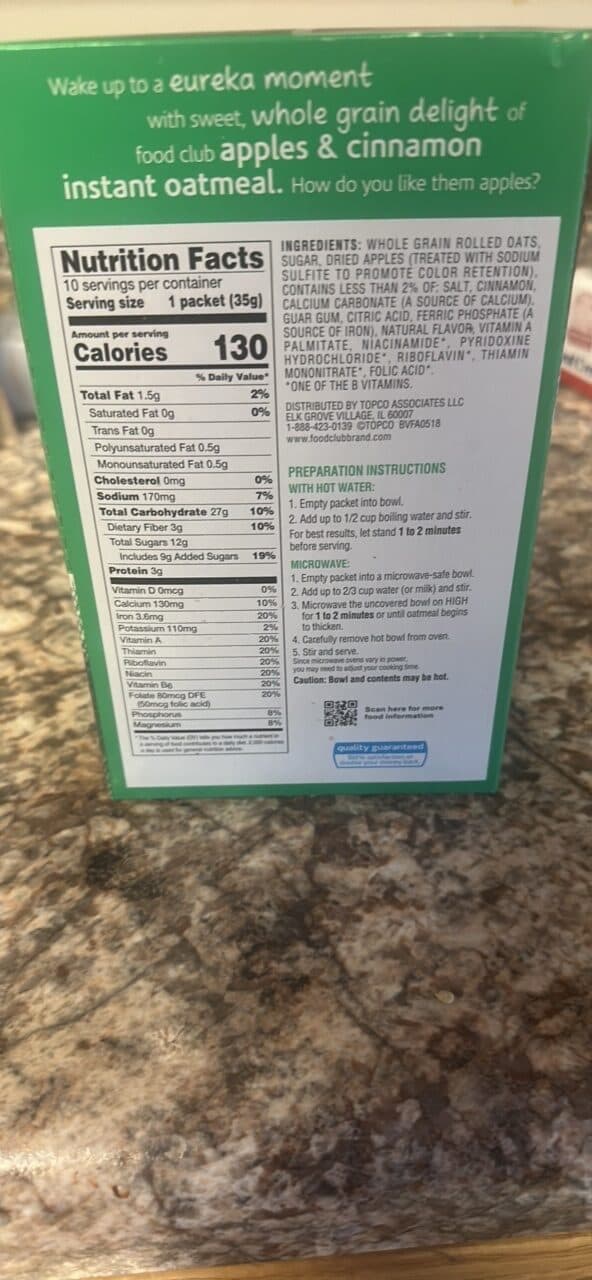 food club apples & cinnamon instant oatmeal packshot