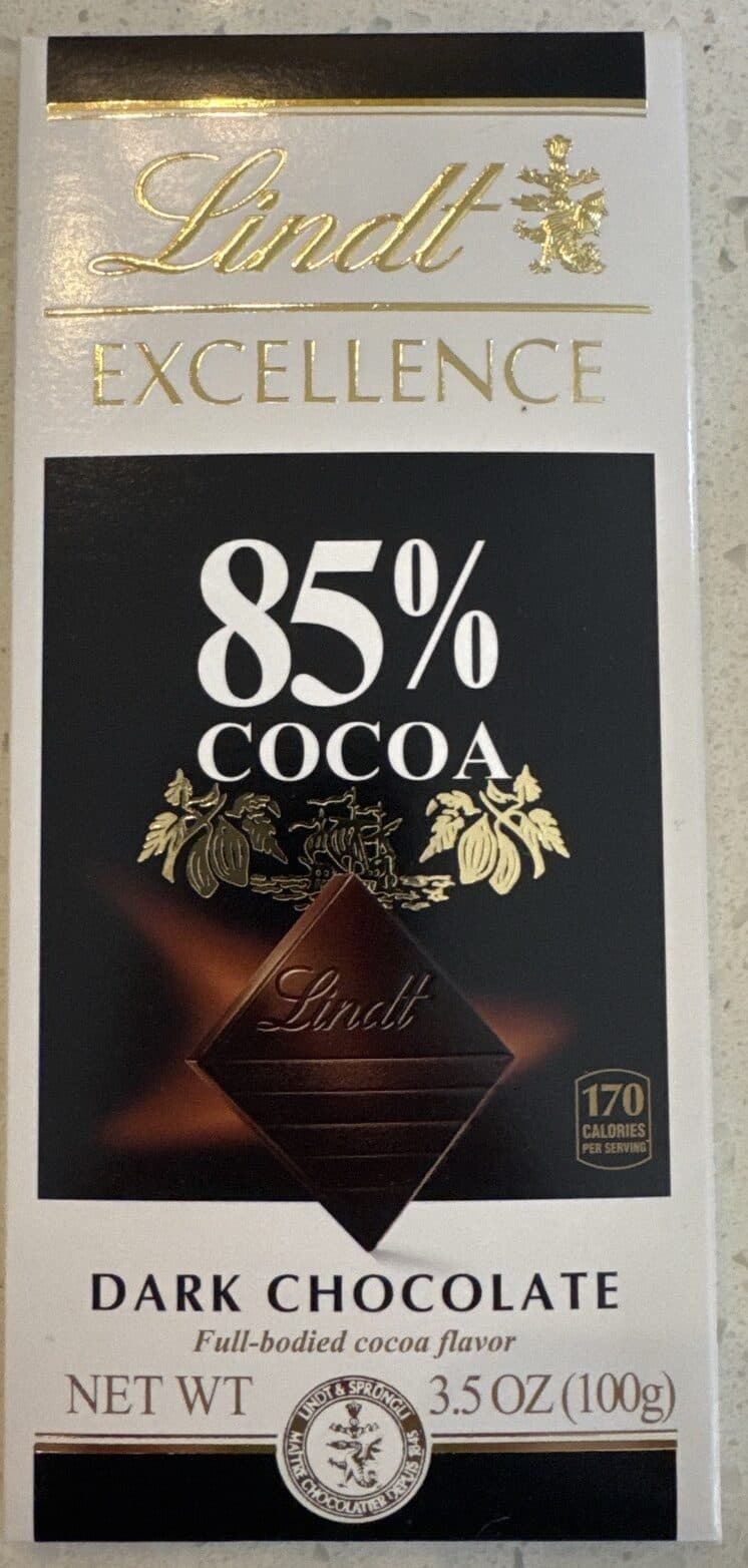 Lindt EXCELLENCE DARK CHOCOLATE packshot