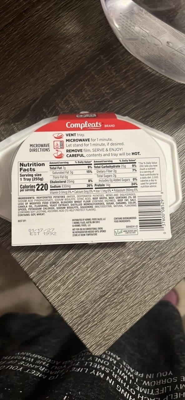 Hormel Compleats Roast Beef & Mashed Potatoes with Gravy packshot