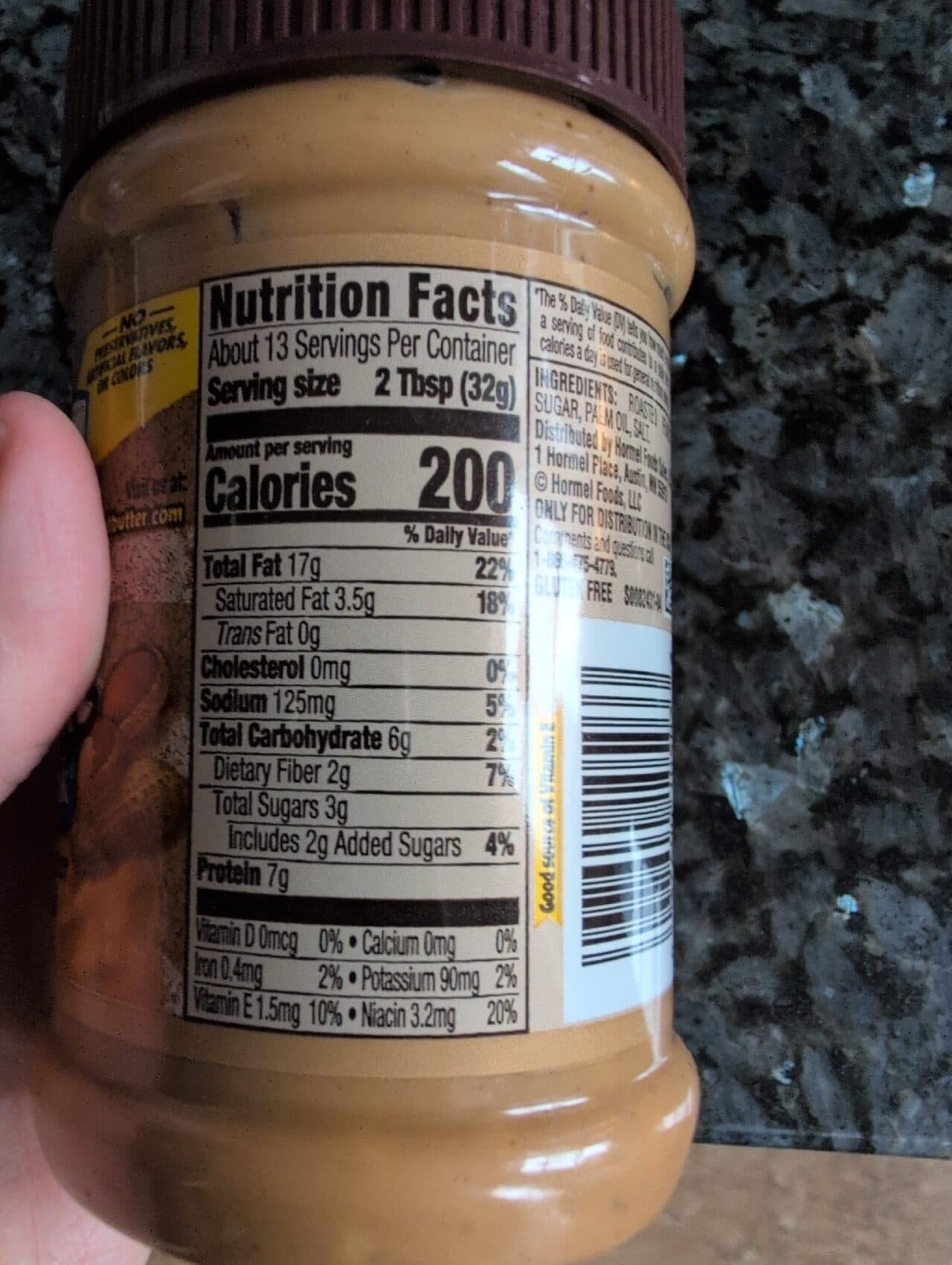 Skippy Natural Peanut Butter Spread extra crunchy imp packshot