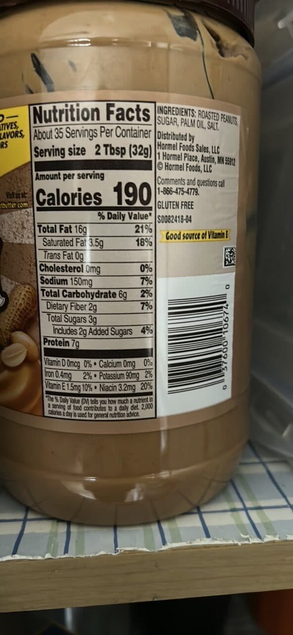 Skippy Natural Creamy Peanut Butter Spread packshot