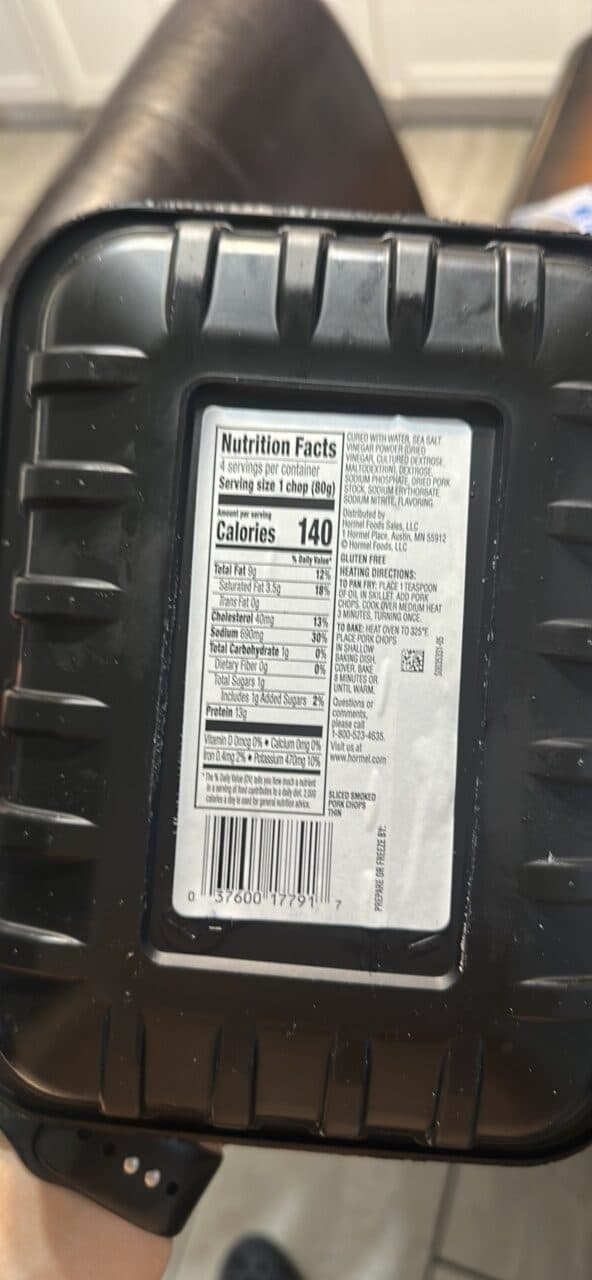 Hormel Smoked Bone-In Pork Chops packshot