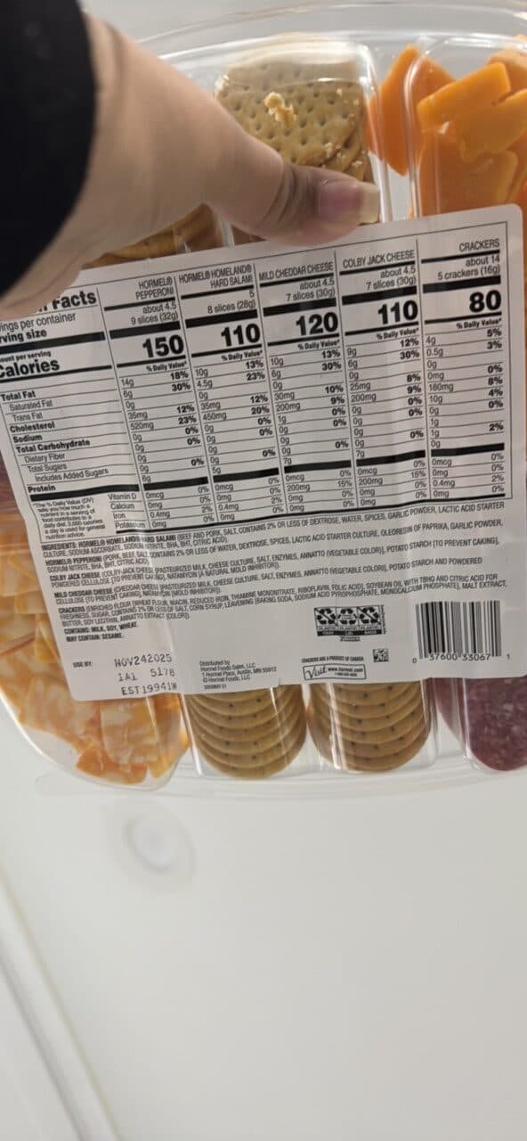 Hormel HARD SALAMI & PEPPERONI PARTY TRAY packshot