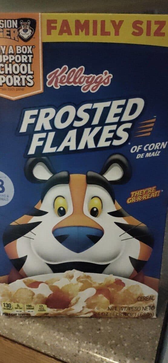 Kelloggs frosted flakes packshot
