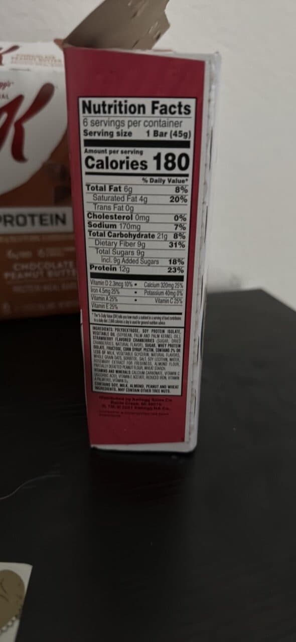 Kellogg's Special K Strawberry Protein Meal Bars packshot