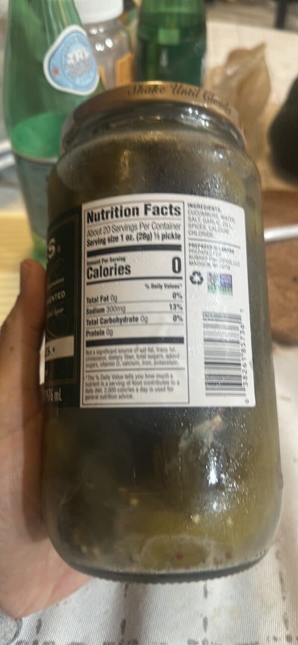 Bubbies Kosher Dill Pickles packshot