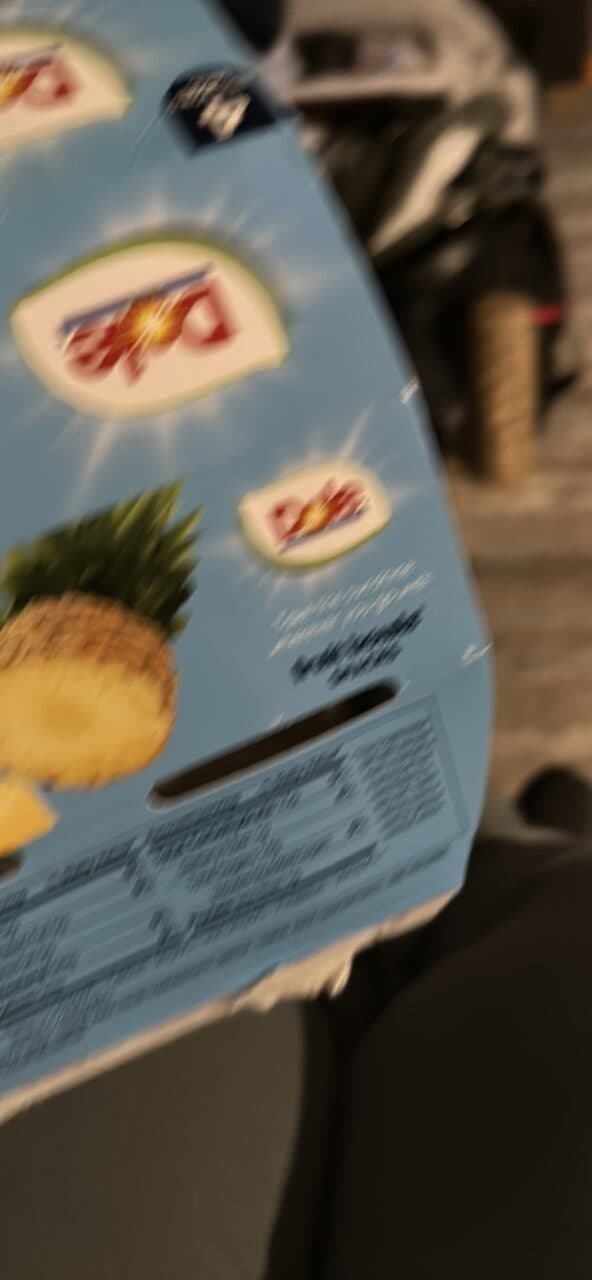 Dole pineapple tidbits packshot