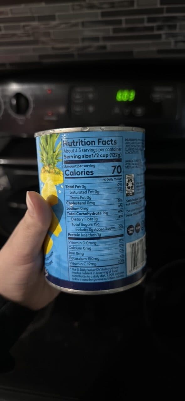 Dole Pineapple Chunks packshot