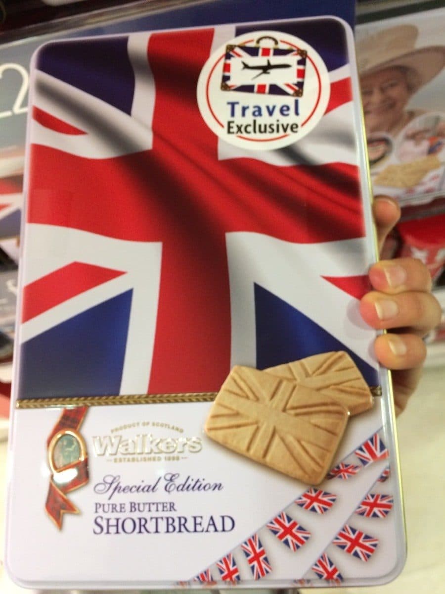 Walkers Pure Butter Shortbread packshot