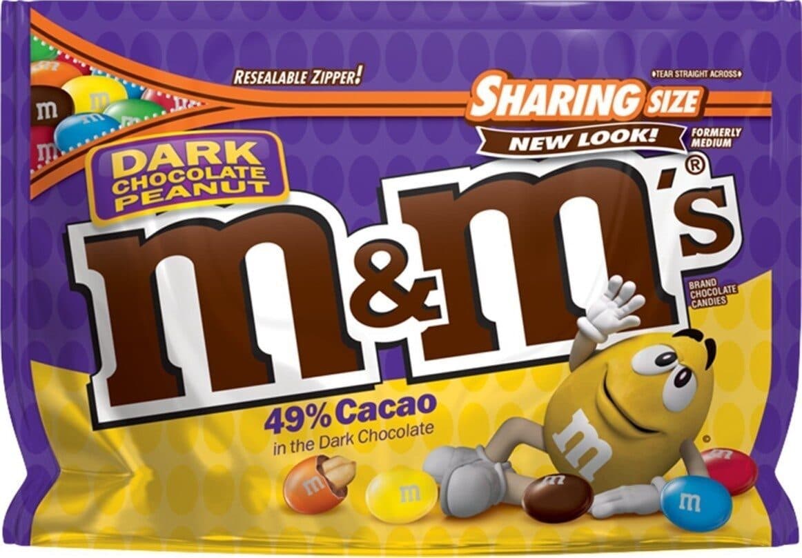 Open Food Facts Peanut dark chocolate candy sharing size ounce packshot