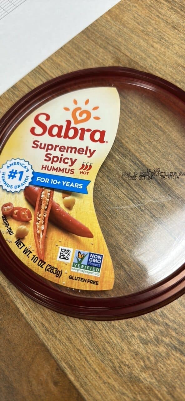 Sabra Supremely Spicy Hummus packshot