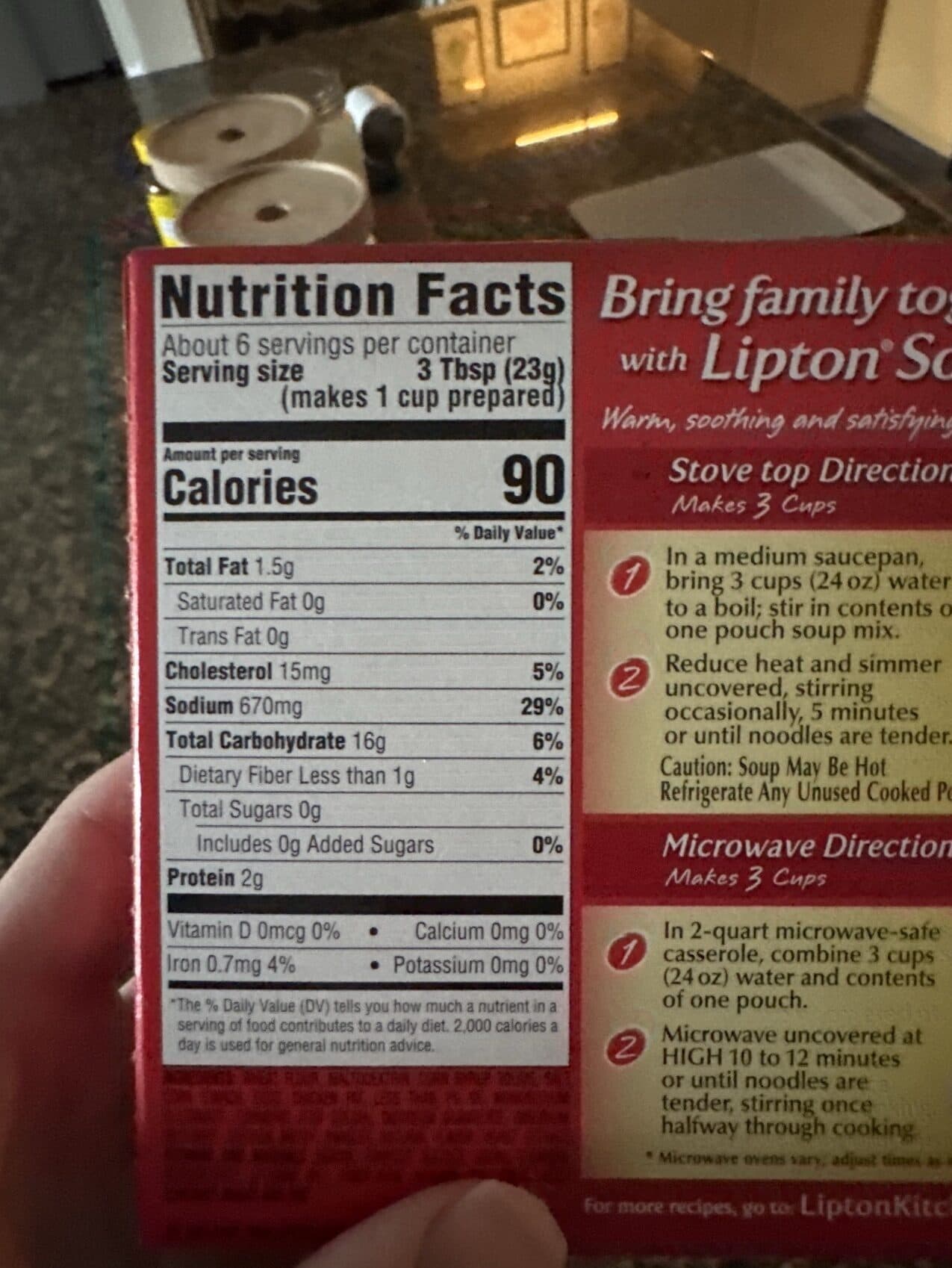 Lipton Extra Noodle Soup Mix with Real Chicken Flavor Broth packshot