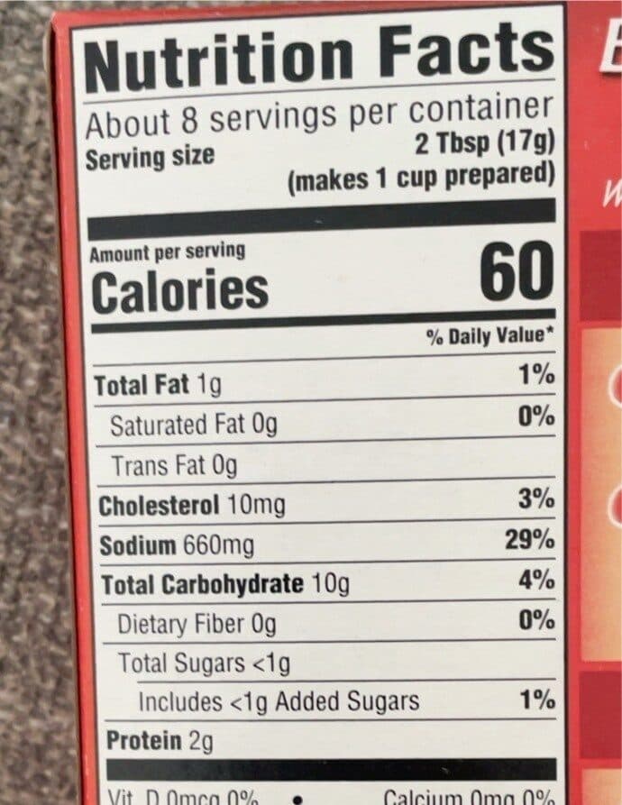 Lipton Ring-O-Noodle Soup Mix with Real Chicken Flavor Broth packshot