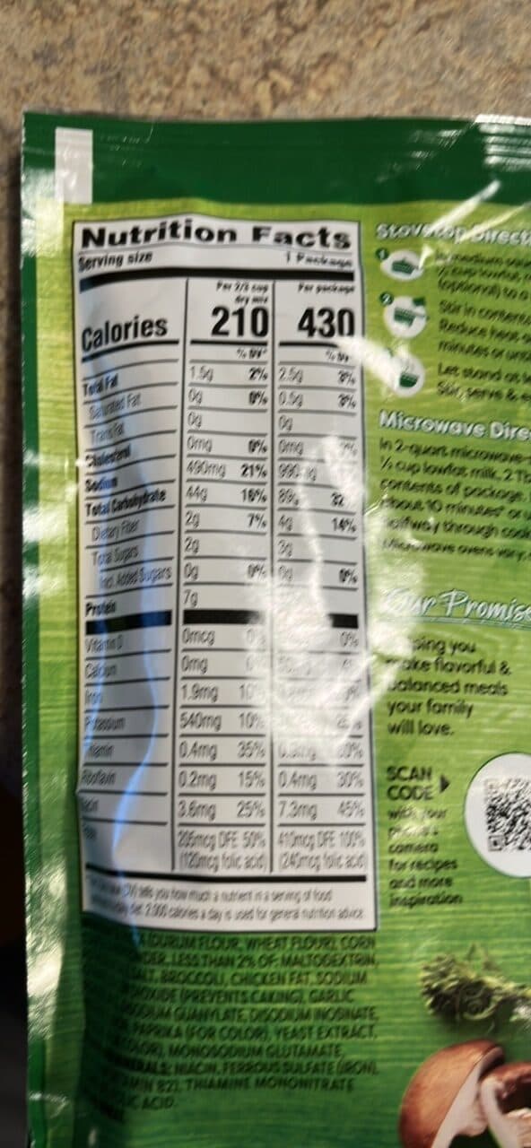 Knorr Chicken Flavor Broccoli Fettuccine & Broccoli in a Chicken Flavored Sauce packshot