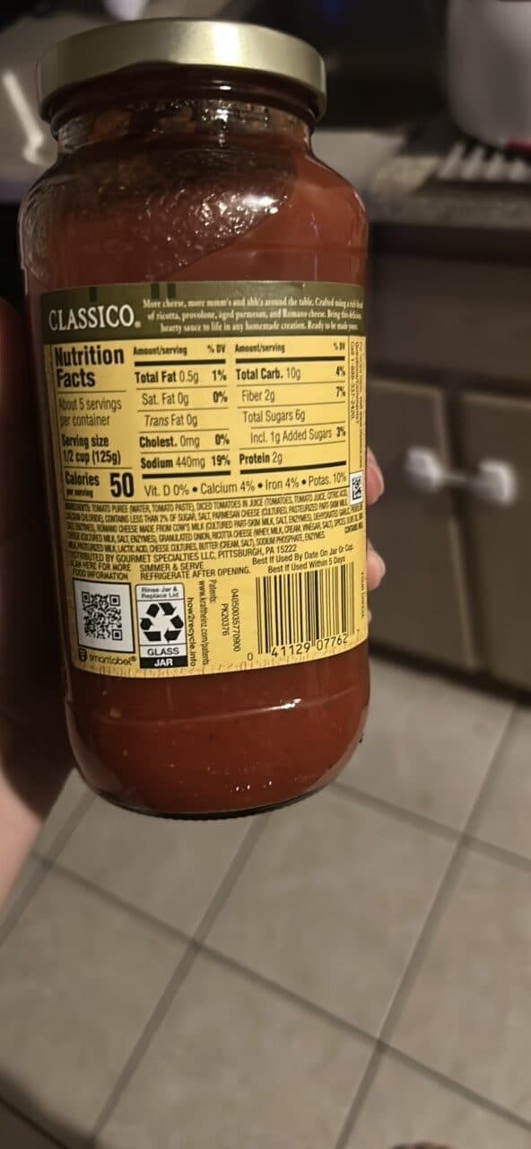 Classico Four Cheese Sauce packshot